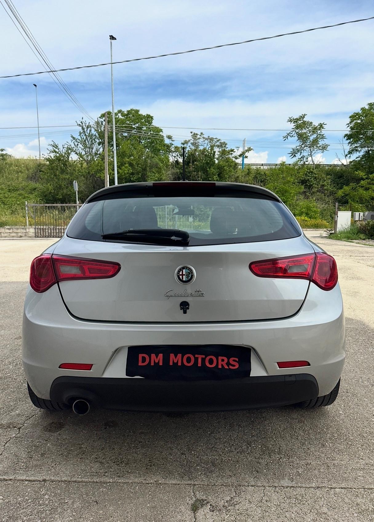 Alfa Romeo Giulietta 1.6 JTDm-2 105 CV Exclusive