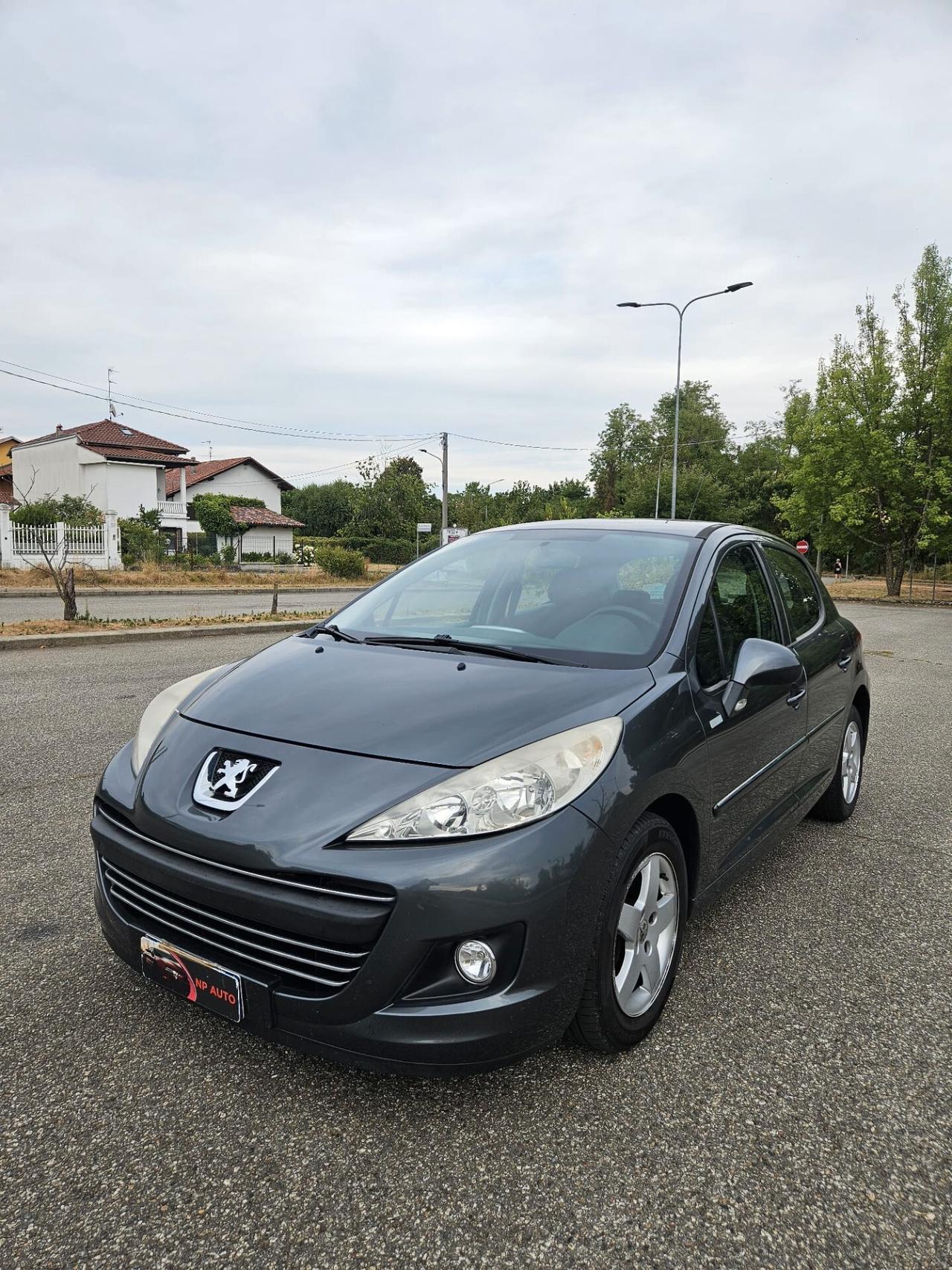 Peugeot 207 NEOPATENTATI