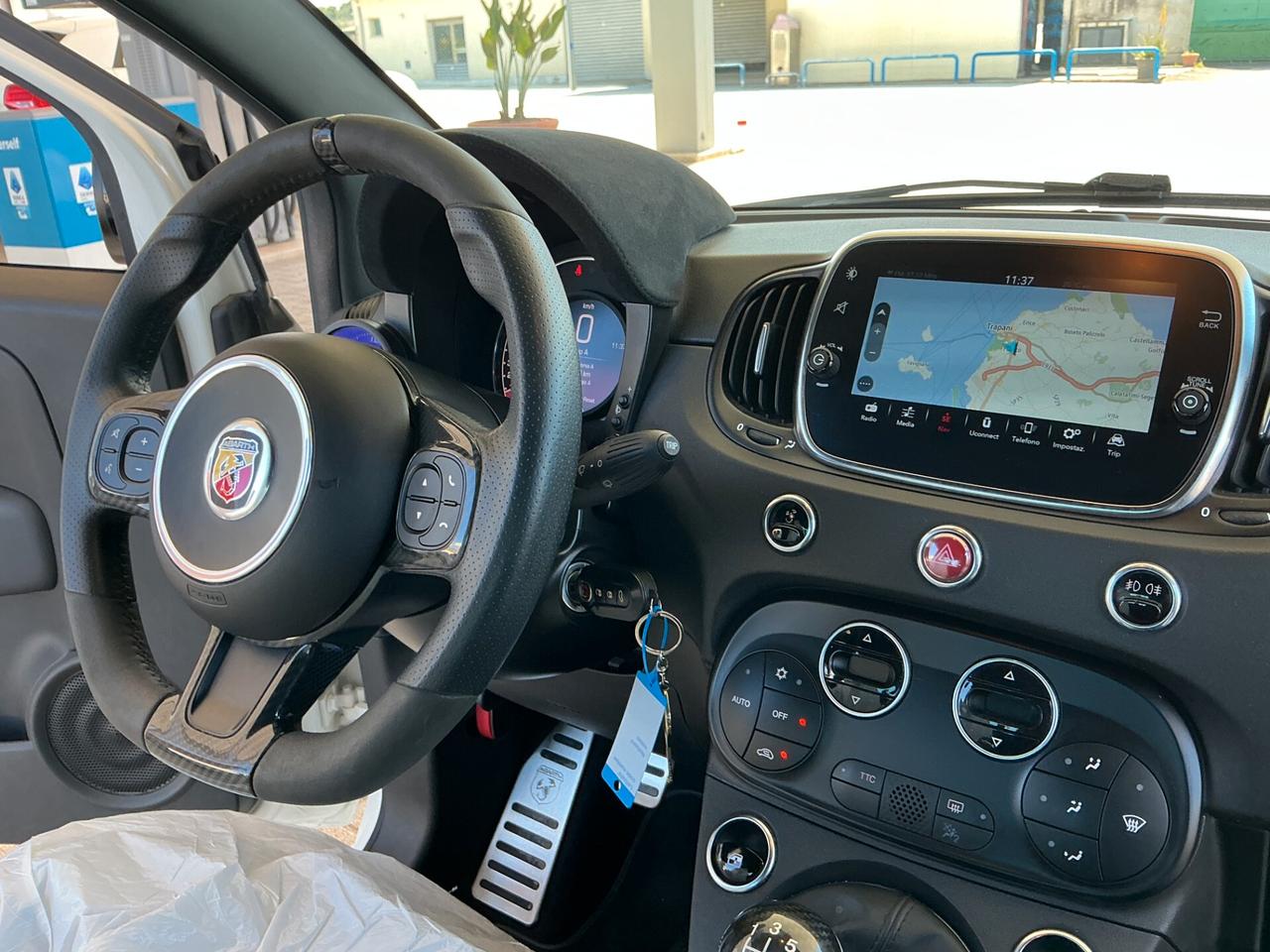 Abarth 595 1.4 Turbo T-Jet 180 CV Esseesse