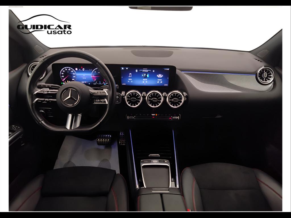 Mercedes-Benz Classe B - W247 2023 - B 180 d AMG Line Advanced Plus auto