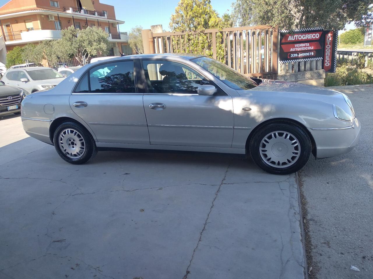 Lancia Thesis 2.4 JTD Emblema