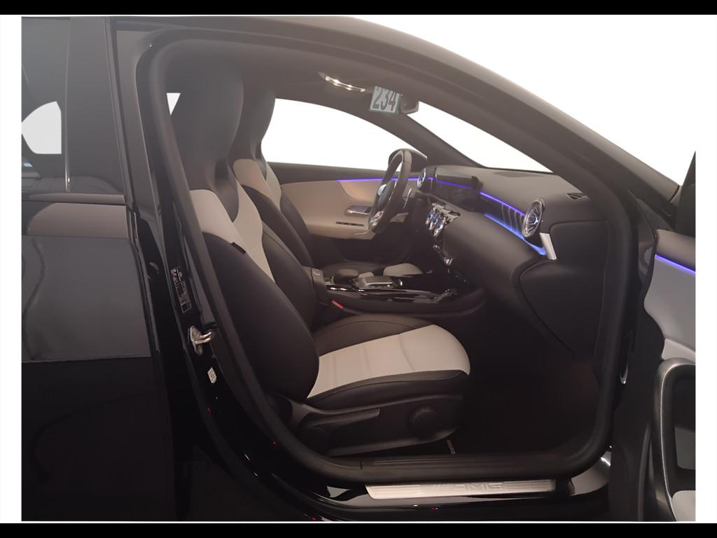 Mercedes-Benz Classe A - W177 2018 - A AMG 35 4matic auto