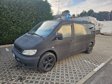 Mercedes-benz V benzina