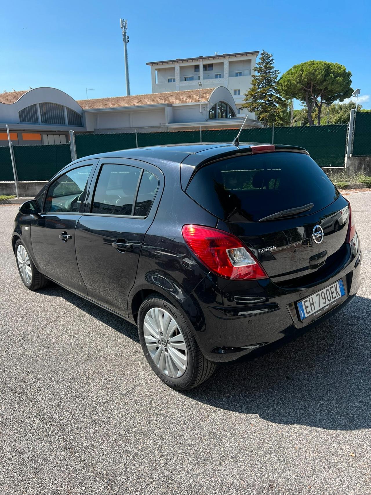 Opel Corsa 1.2 GPL