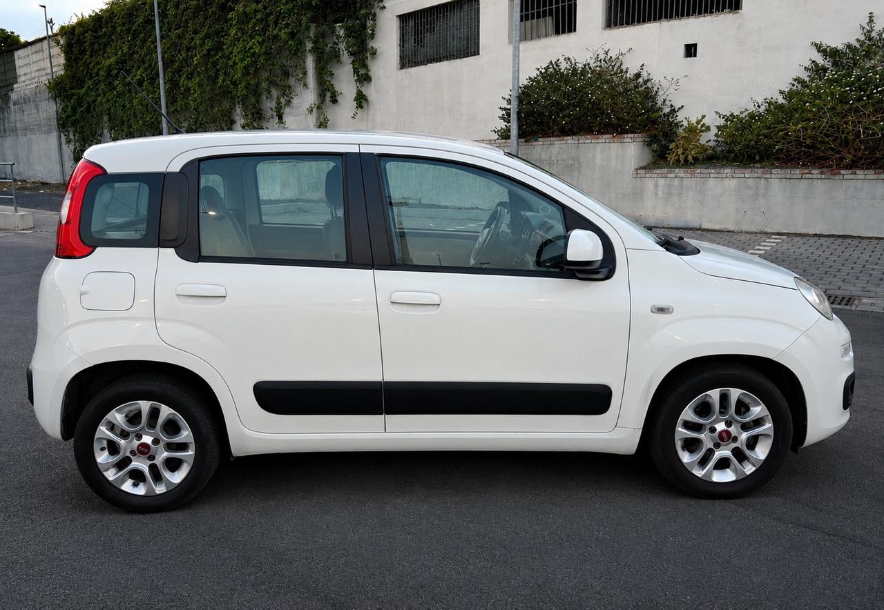 Fiat Panda 1.3 MJT S&S Lounge 75cv