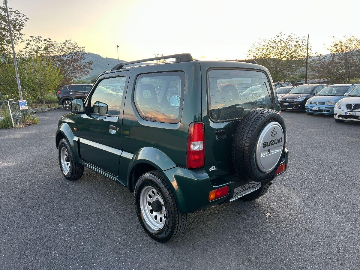 SUZUKI - Jimny - 1.3i 16V 4WD JLX