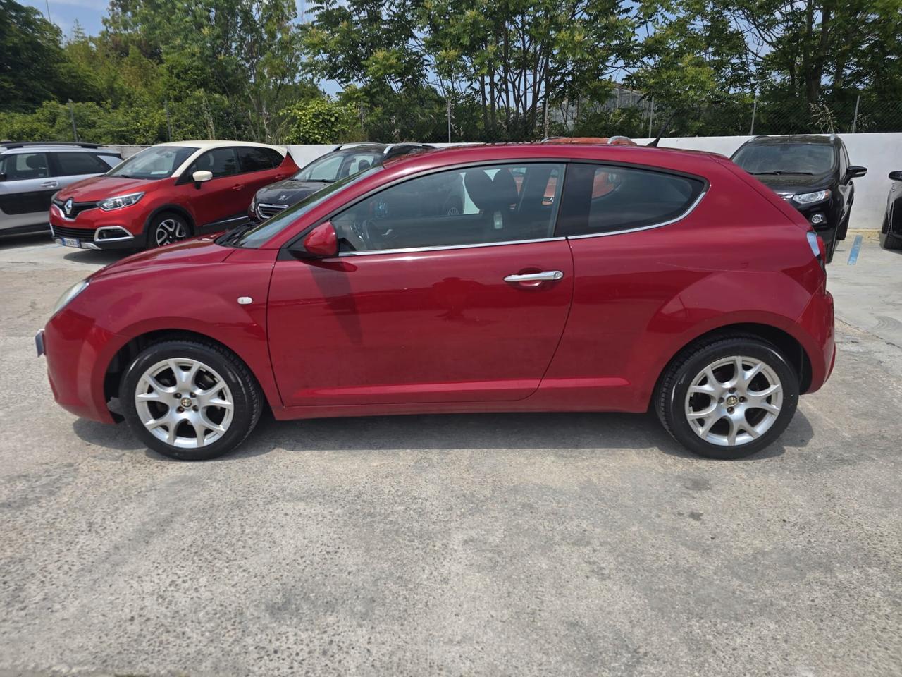 Alfa Romeo MiTo 1.6 JTDm 16V Distinctive Sport Pack