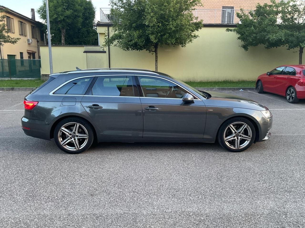 Audi A4 Avant 2.0 TDI 150 CV ultra S tronic Business Sport