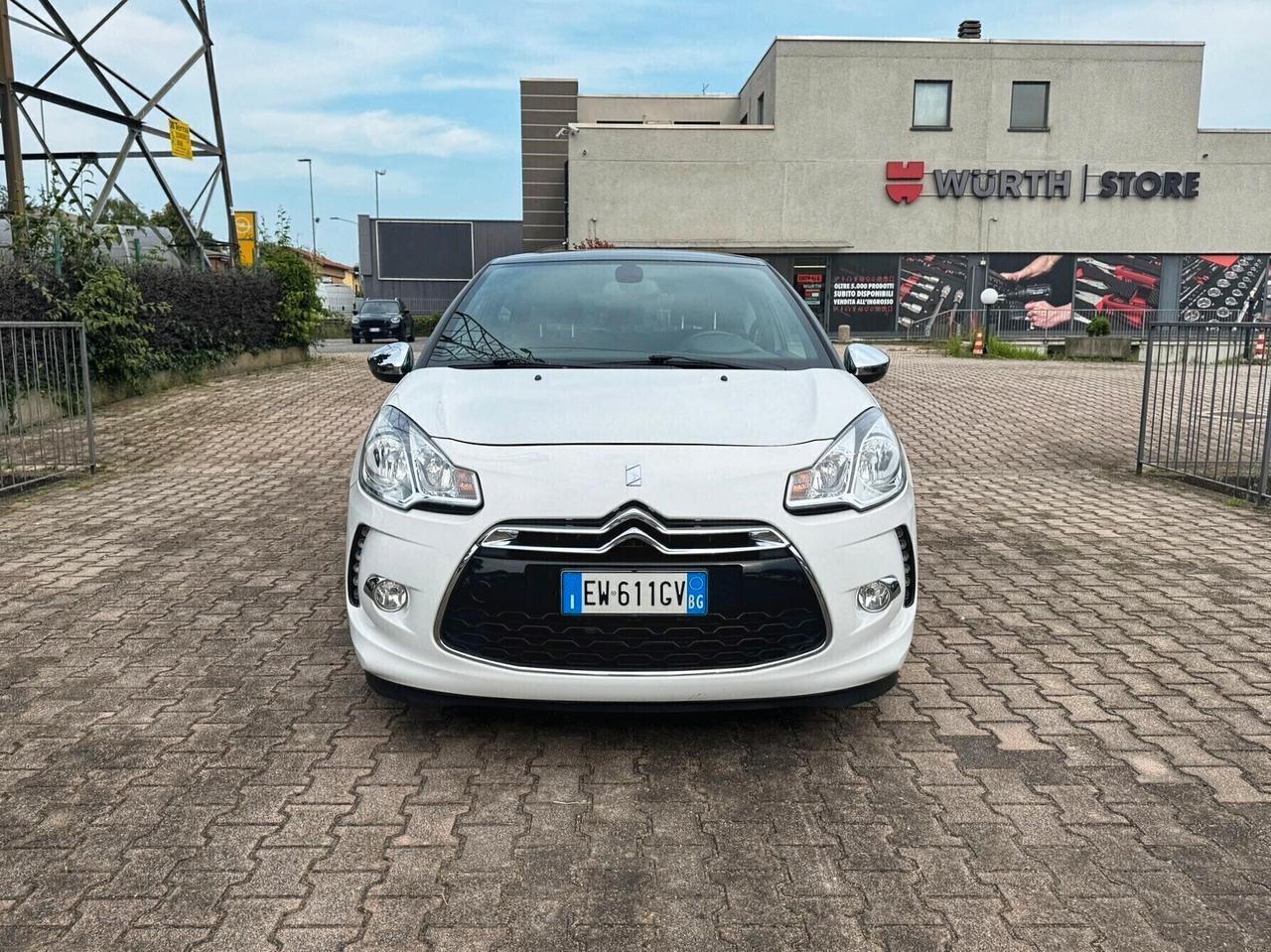 DS 3 1.4 HDi 70 Chic OK NEOPATENTATI