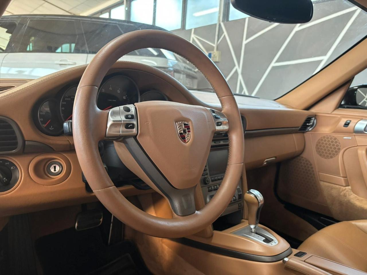 Porsche 911 Carrera Cabriolet