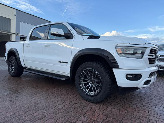 DODGE RAM 1500 4x4 5.7 SPORT NIGHT EDITION - GPL -12"