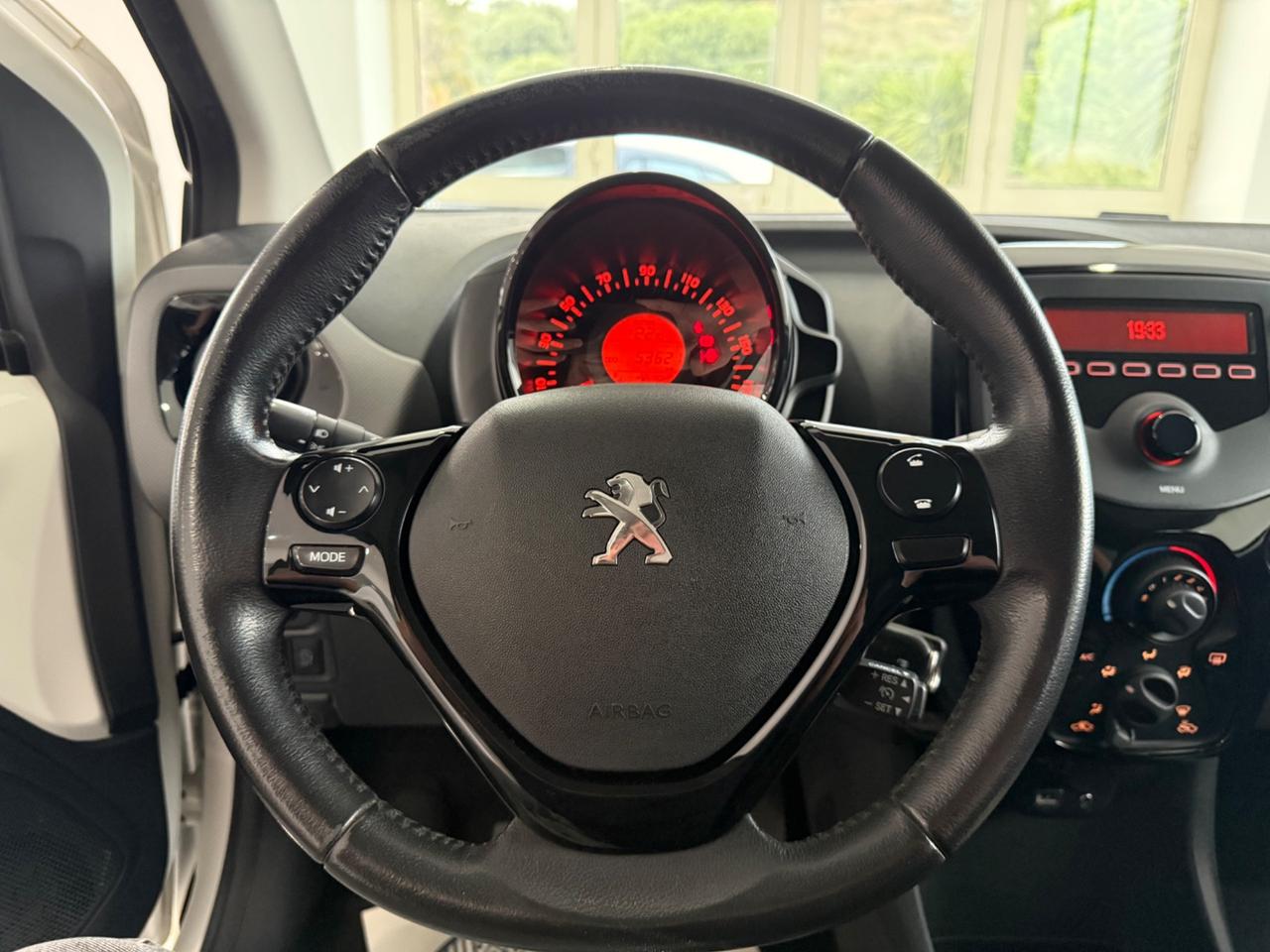 Peugeot 108 VTi 72 S&S Allure DA VETRINA2021