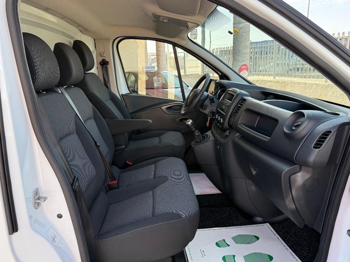 RENAULT TRAFIC 2.0 DCI 120 C.V. PC-TN ICE PLUS