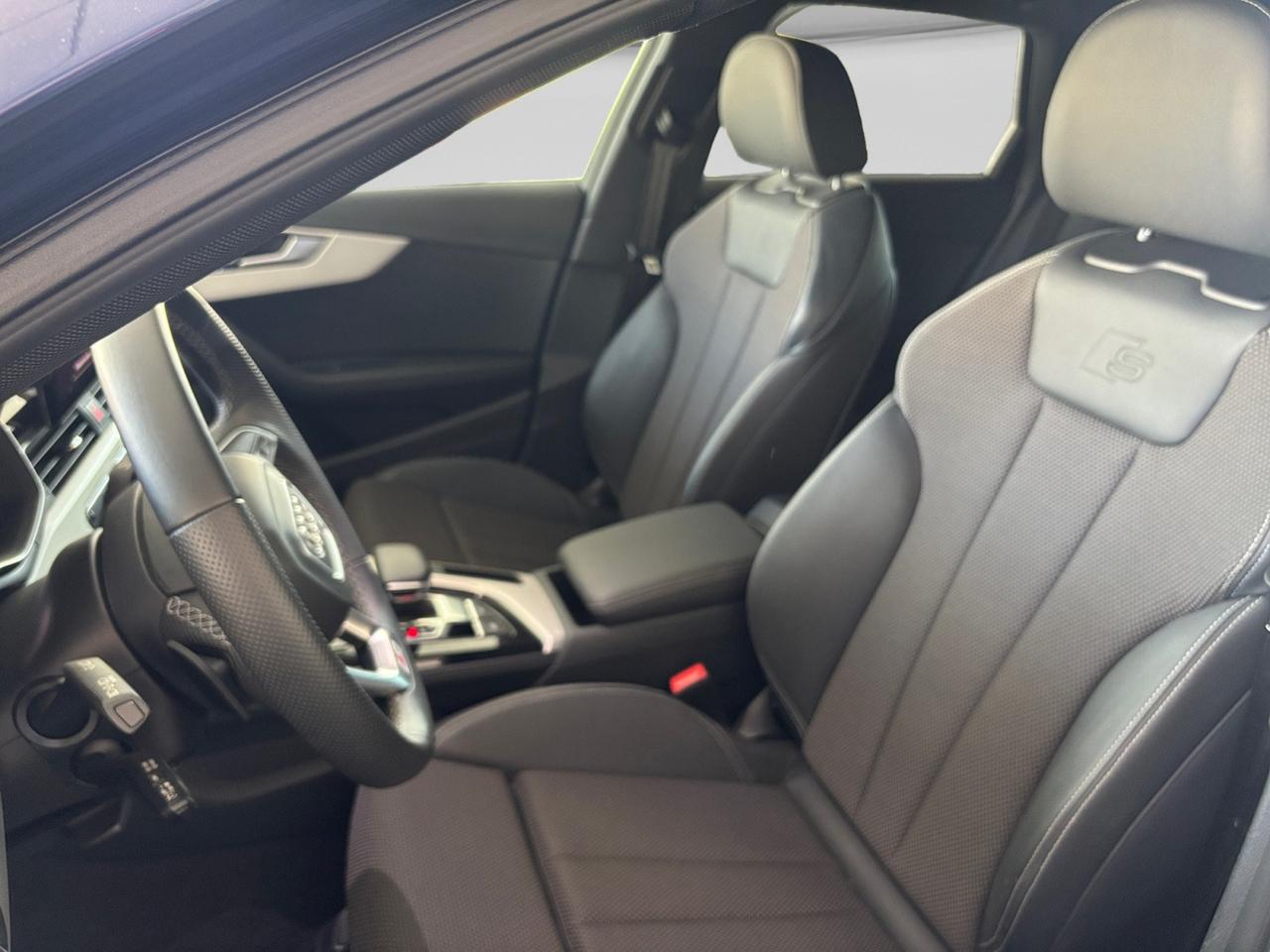 AUDI A4 V 2019 Avant - A4 Avant 40 2.0 tdi mhev S line edition quattro 204cv s-tron