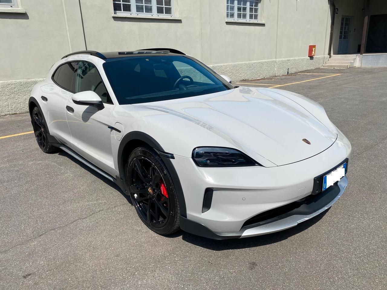 Porsche Taycan 4S Cross Turismo Ultimo Modello