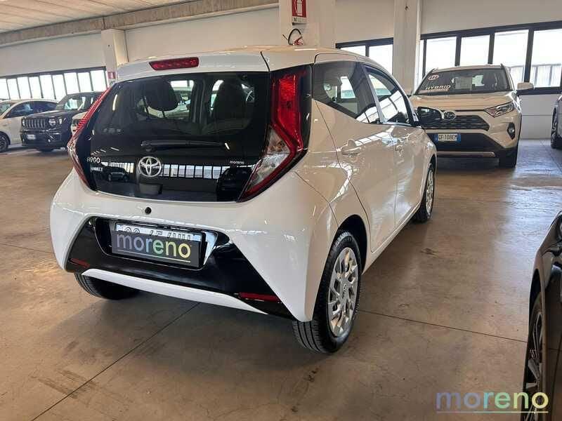 Toyota Aygo 1.0 72 CV x-play