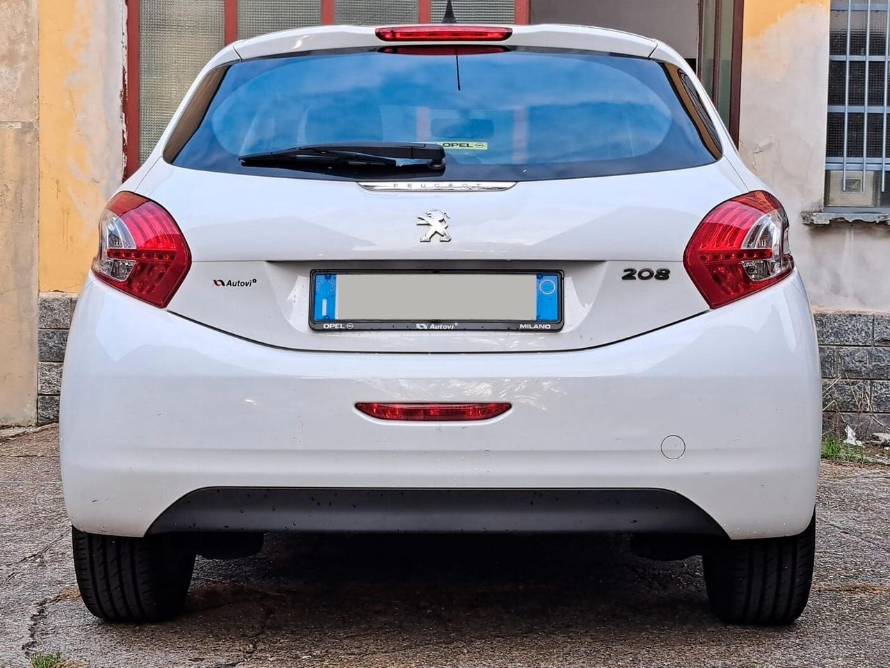 Peugeot 208 PureTech 82 5 porte Allure LEGGERE DESCRIZIONE