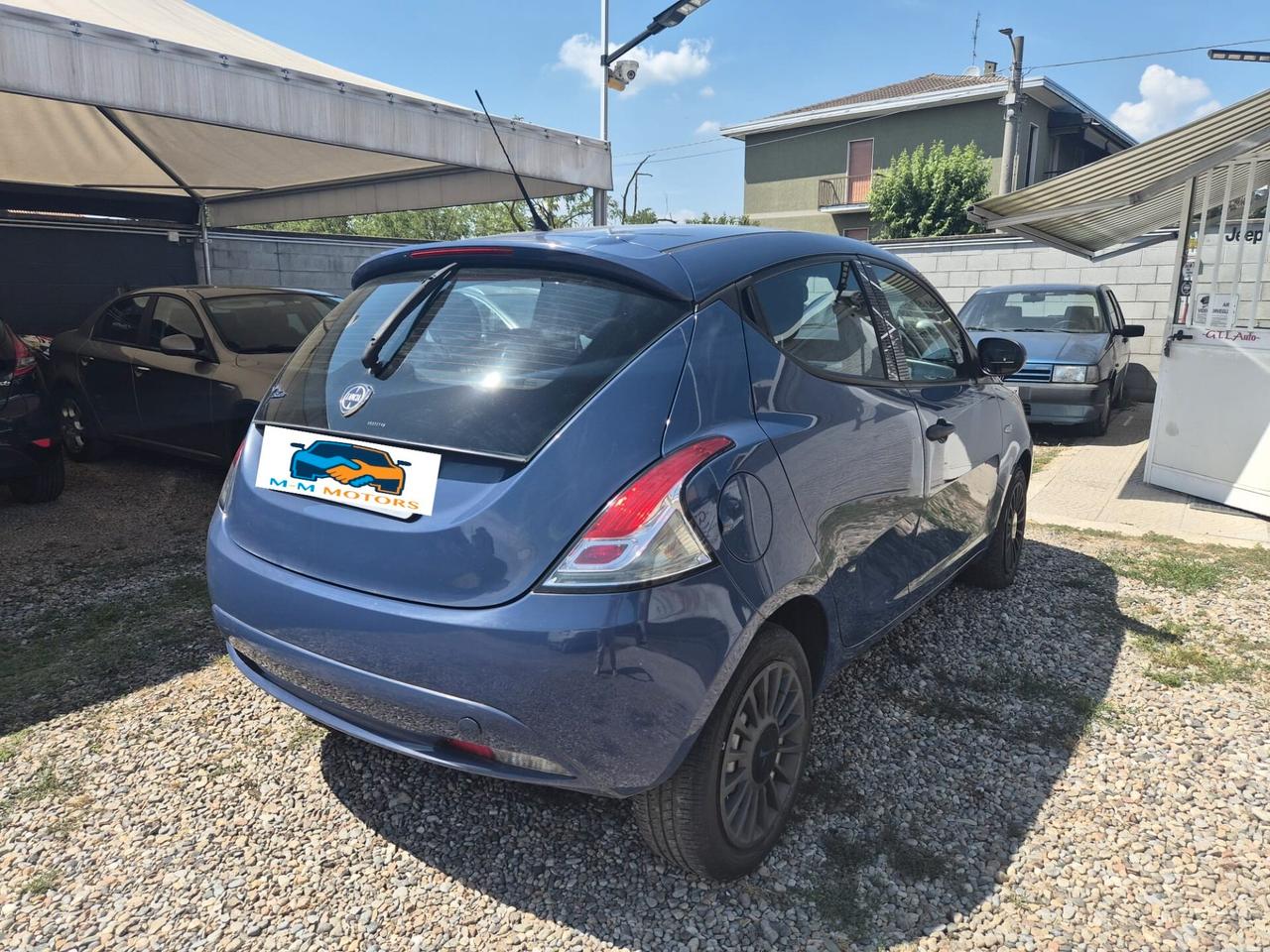 Lancia Ypsilon 1.2 69 CV 5 porte Mya