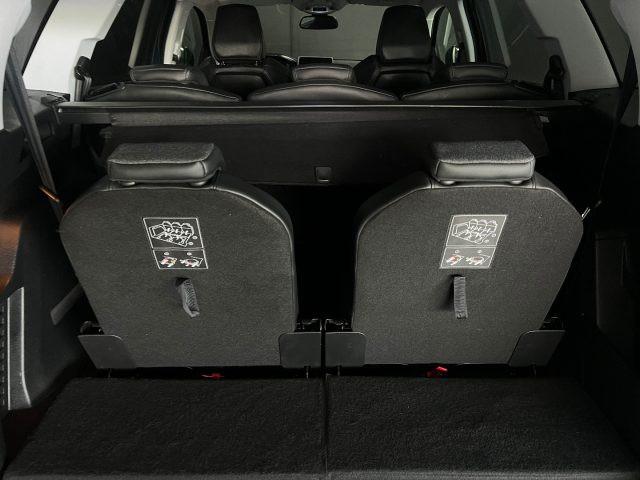PEUGEOT 5008 BlueHDi 130 S&S Allure