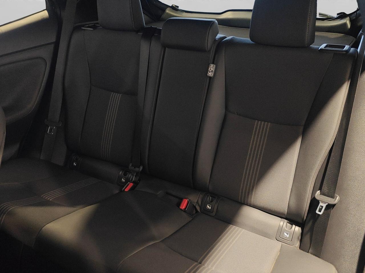 Toyota Yaris Cross 1.5 Hybrid 5p. E-CVT AWD-i Adventure