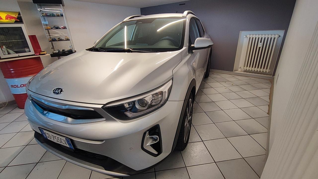 Kia Stonic 1.0 T-GDi 100 CV MHEV iMT GT Line