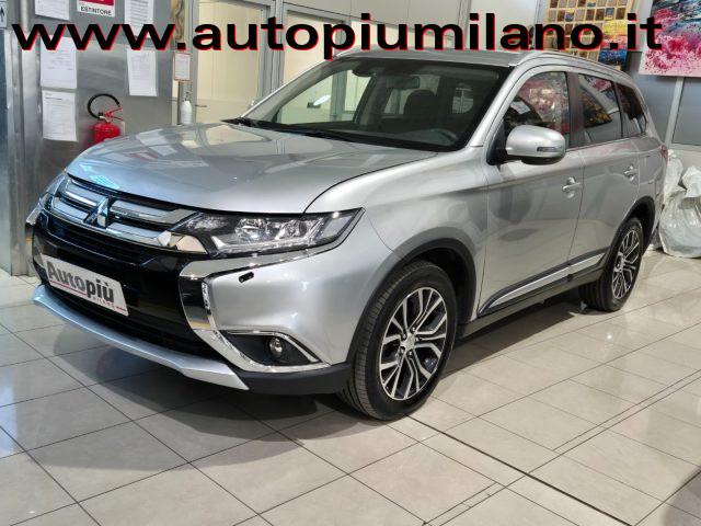 MITSUBISHI Outlander 2.2 DI-D 4WD Instyle Plus SDA 7 posti
