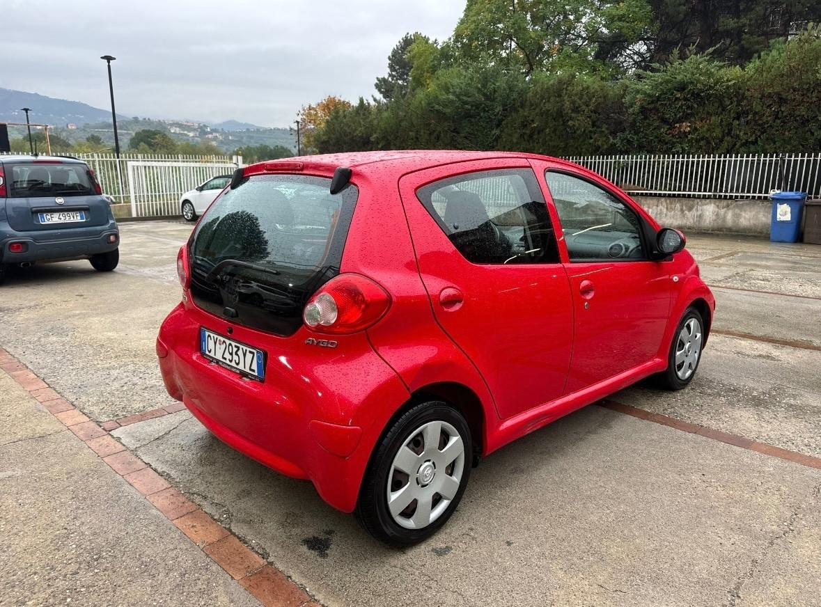 Toyota Aygo 1.0 12V VVT-i 5 porte