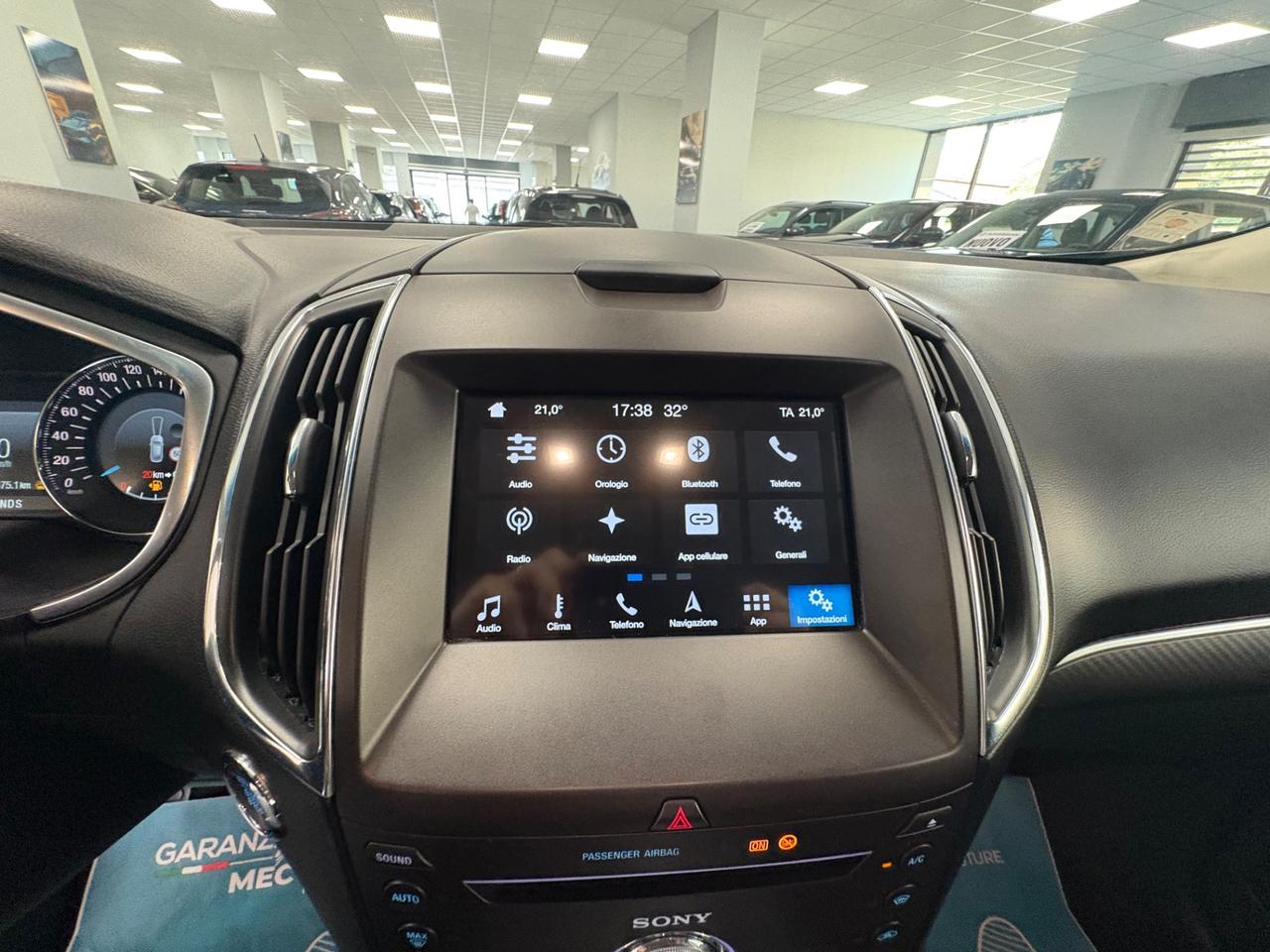 Ford Edge STline 4X4 2.0D 210Cv 2018 Gancio traino