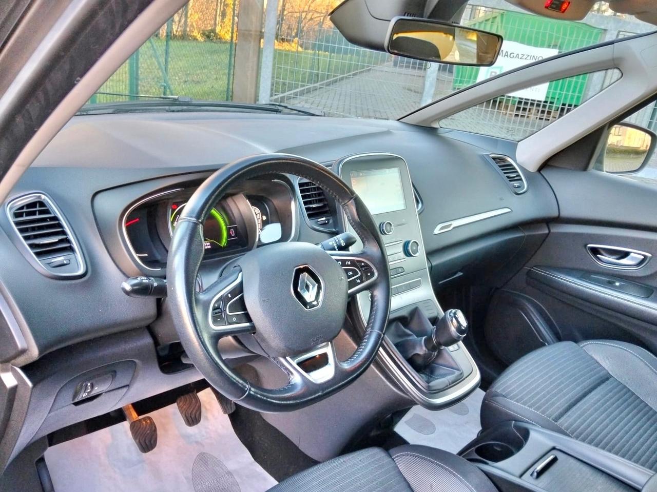 Renault Scenic Blue dCi 120 CV Initiale Paris*Navi*Camera