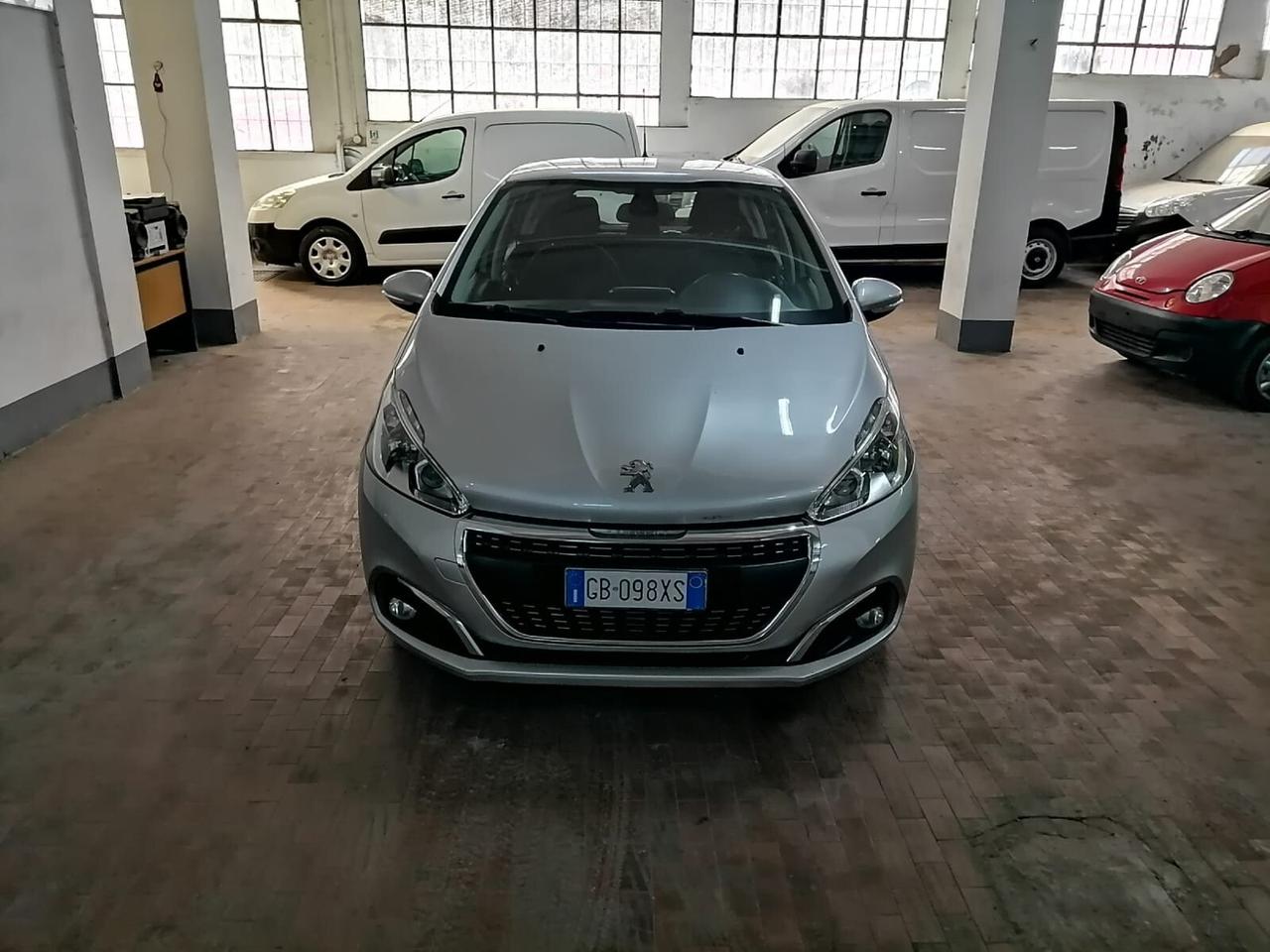 Peugeot 208 1.2 vti 82cv 5p allure Ok Neop.
