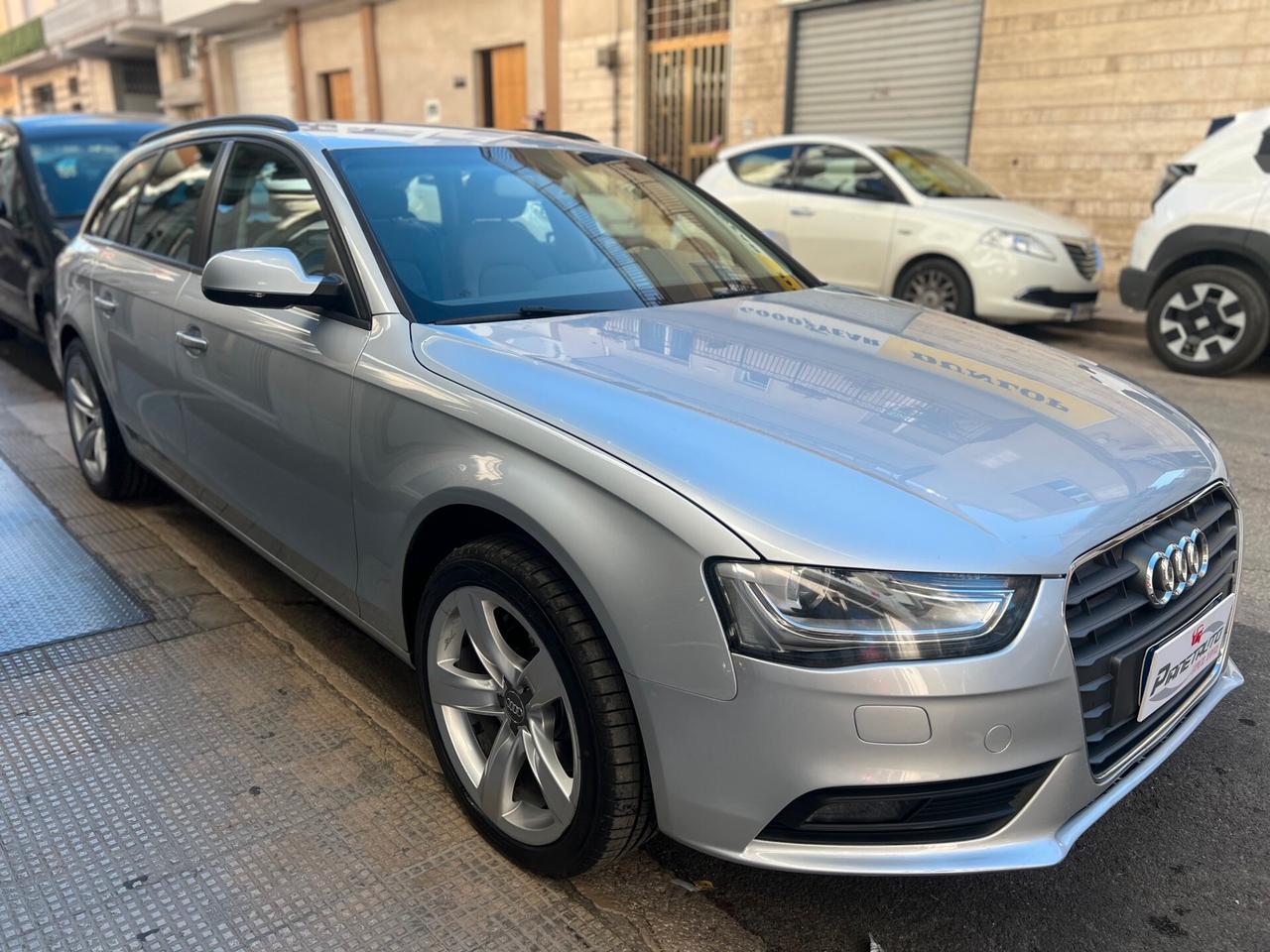 Audi A4 Avant 2.0 tdi Business 177cv PDC/LED. PERFETTA!!