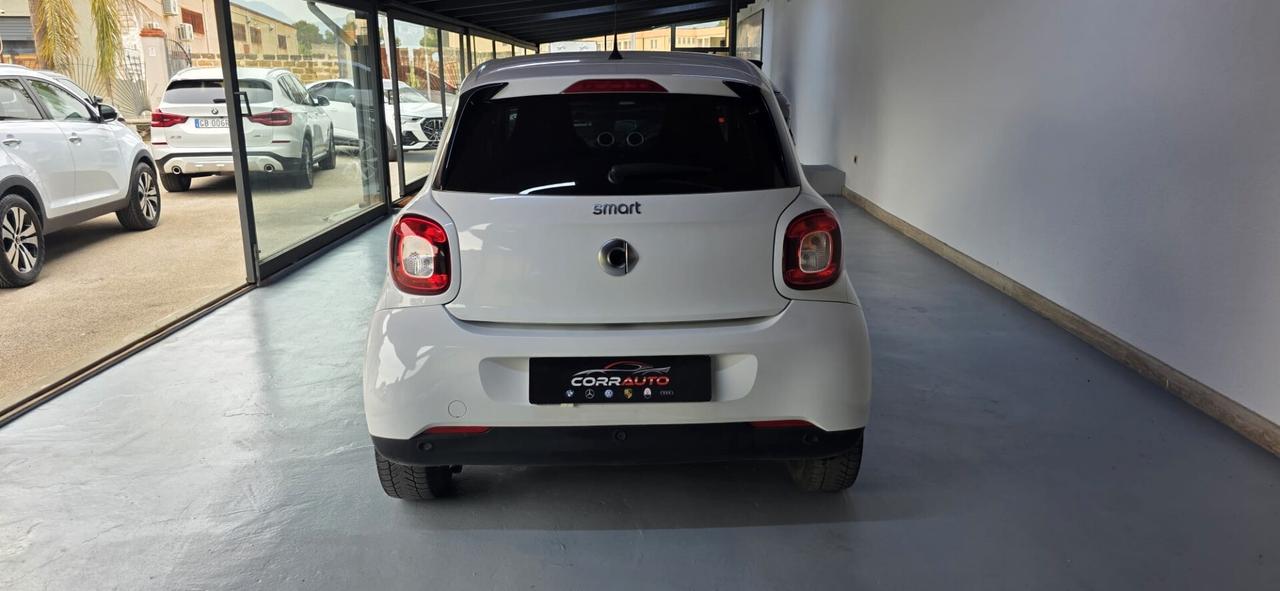 Smart ForFour 70 1.0 Passion