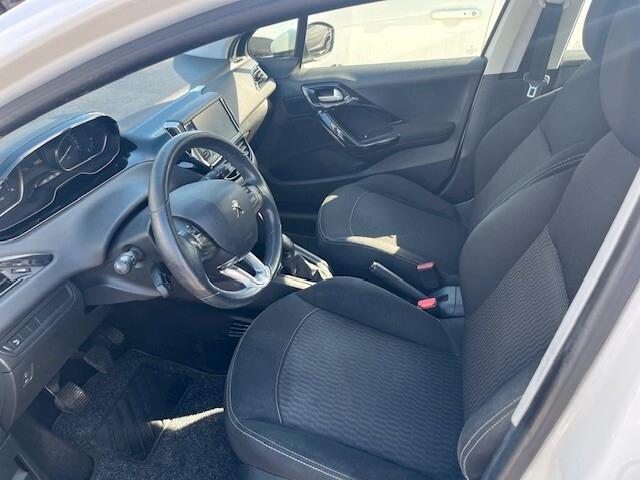 Peugeot 208 BlueHDi 75 5 porte Allure