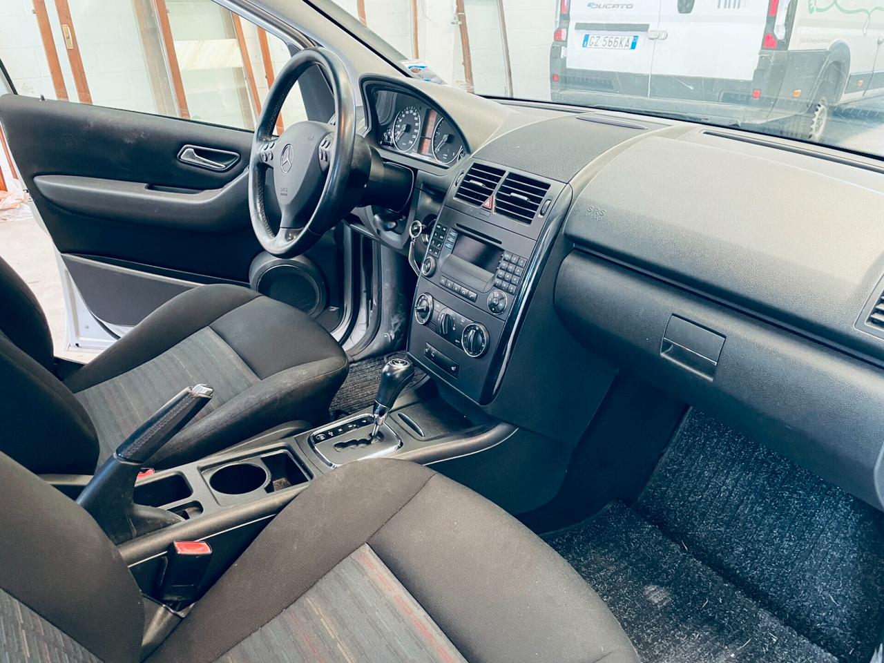 Mercedes-benz A 180 160 CDI Elegance