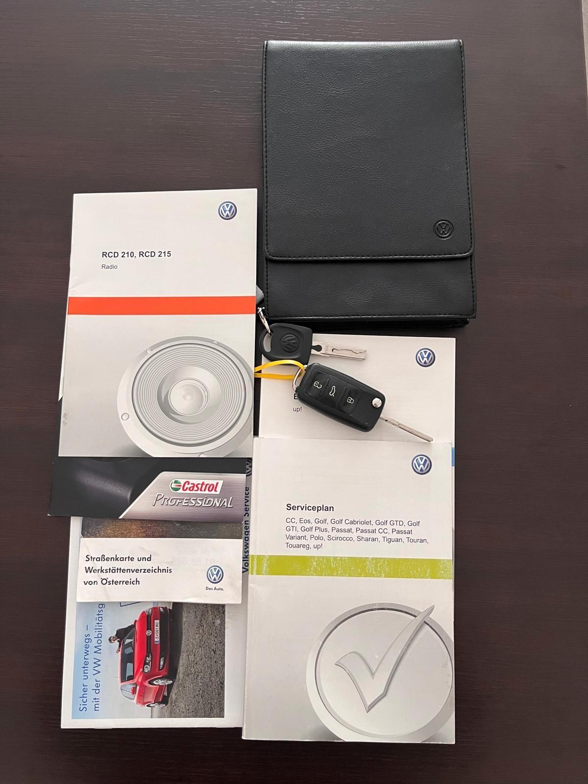 Volkswagen up! km documentati 12 MESI GARANZIA