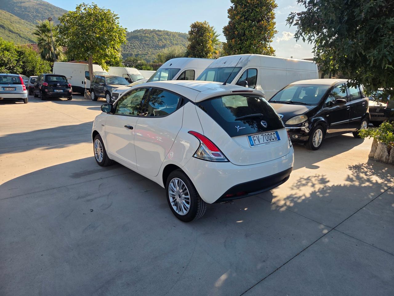 Lancia Ypsilon 1.2 69 CV 5 porte S&S Gold - 2019