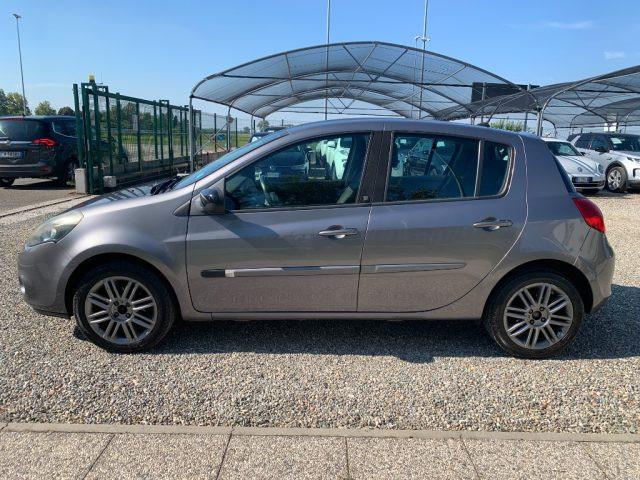RENAULT Clio 1.2 16V 5 porte Luxe