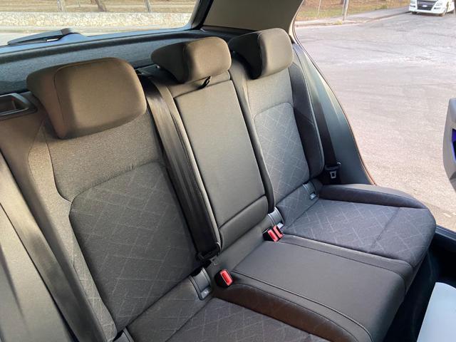 VOLKSWAGEN Golf 2.0 TDI DSG SCR Life COCKPIT-LUCI AMBIENTE