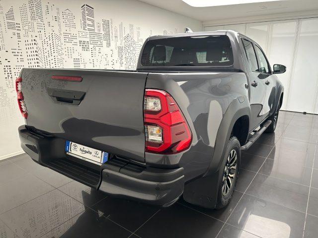 TOYOTA Hilux 2.8 D A/T 4WD 4 porte Double Cab GR SPORT