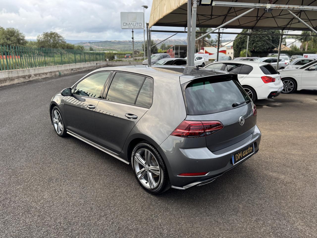 Volkswagen Golf 1.6 TDI 115 CV DSG 5p. R-Line