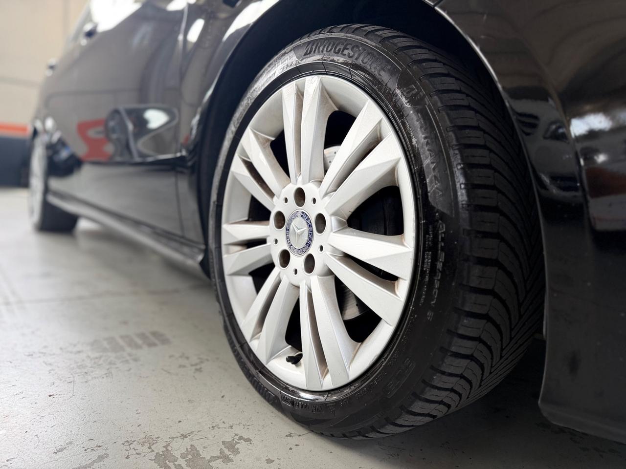 Mercedes-benz B 180 Premium AUTOMATICA NEOPATENTATI