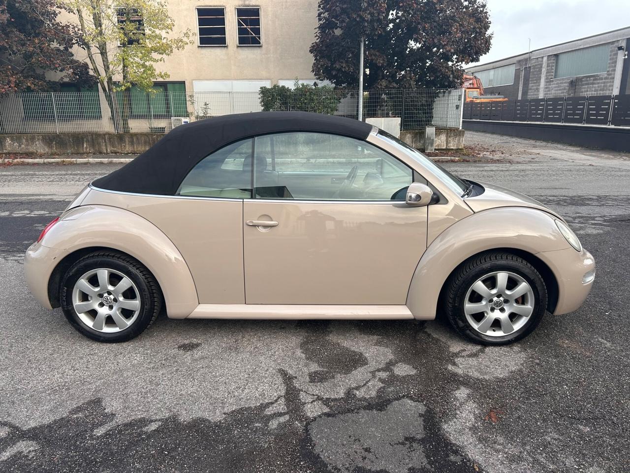 New Beetle Cabrio 1600 119000 km GPL 2035