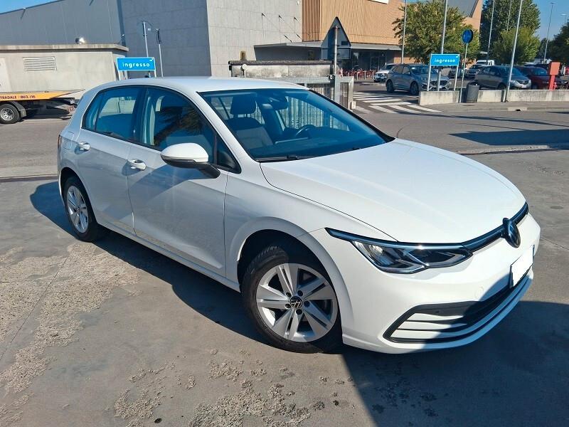 Volkswagen Golf 1.0 eTSI EVO DSG Life