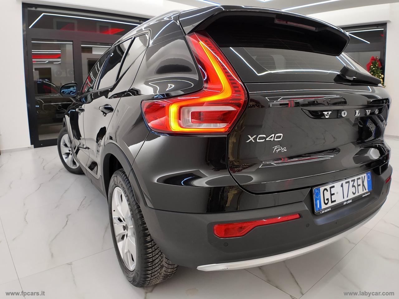 VOLVO XC40 D3 Geartronic Momentum Pro N1