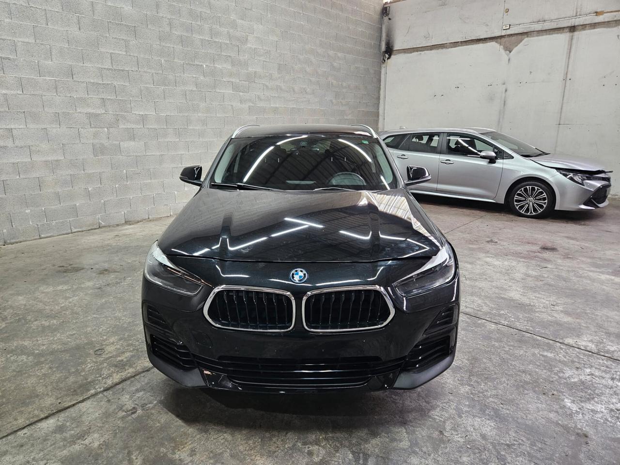 BMW X2 xdrive25e Business X auto MOTORE ROTTO