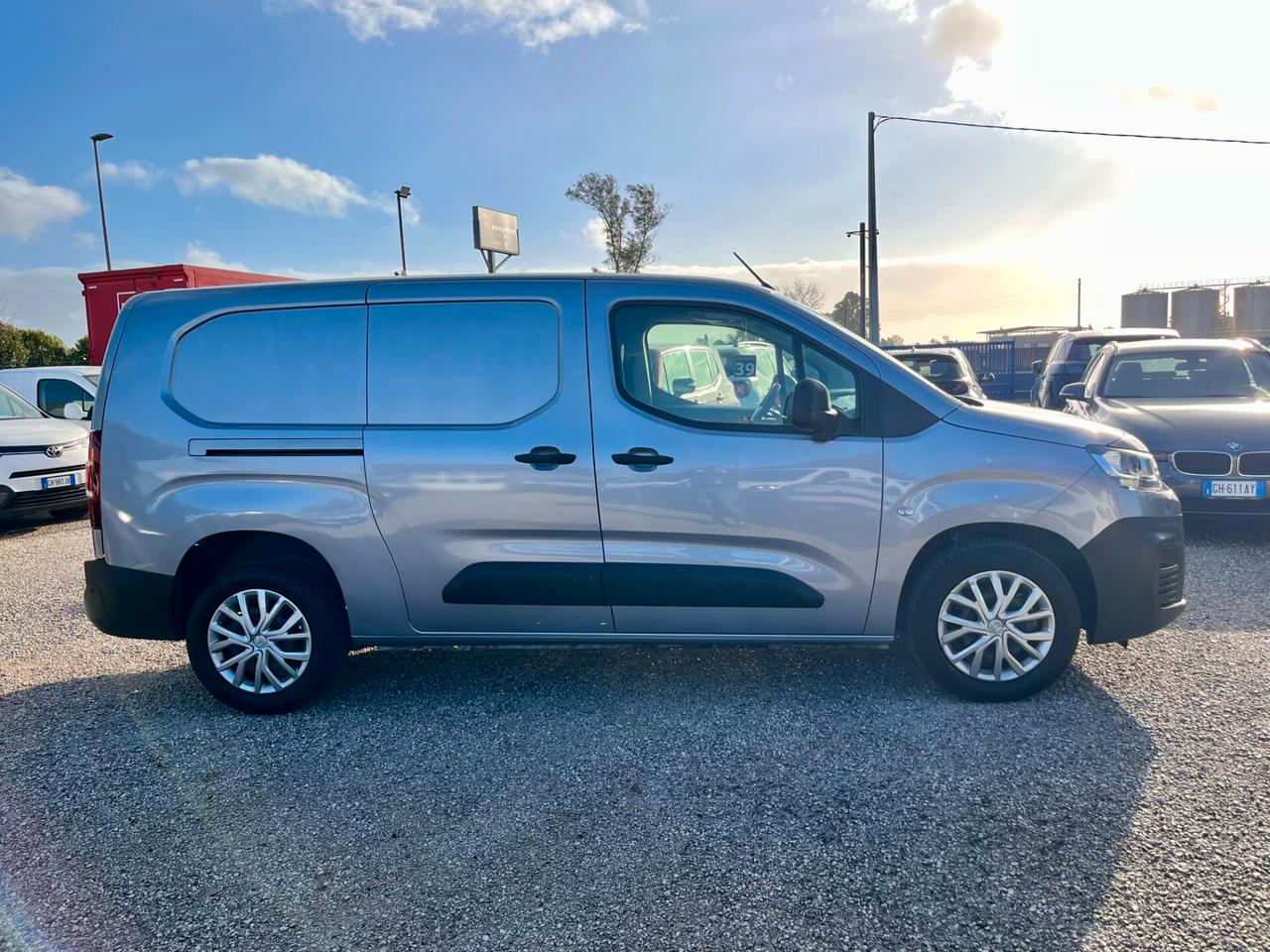 CITROËN BERLINGO XL CLUB 1.5 BLUEHDI 130 CV - FURGONE