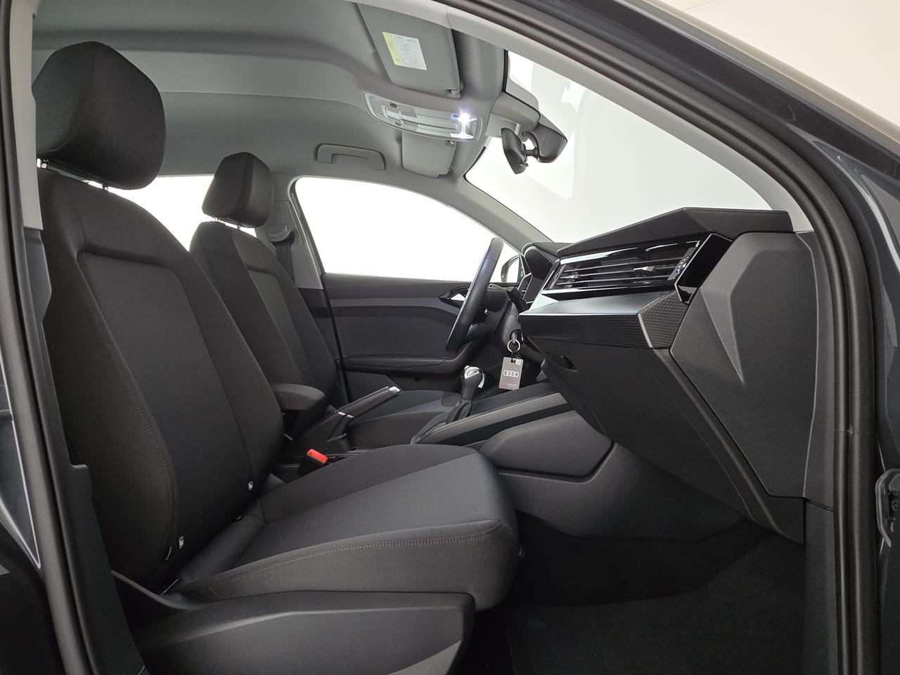 Audi A1 sportback 30 1.0 tfsi admired 110cv s-tronic