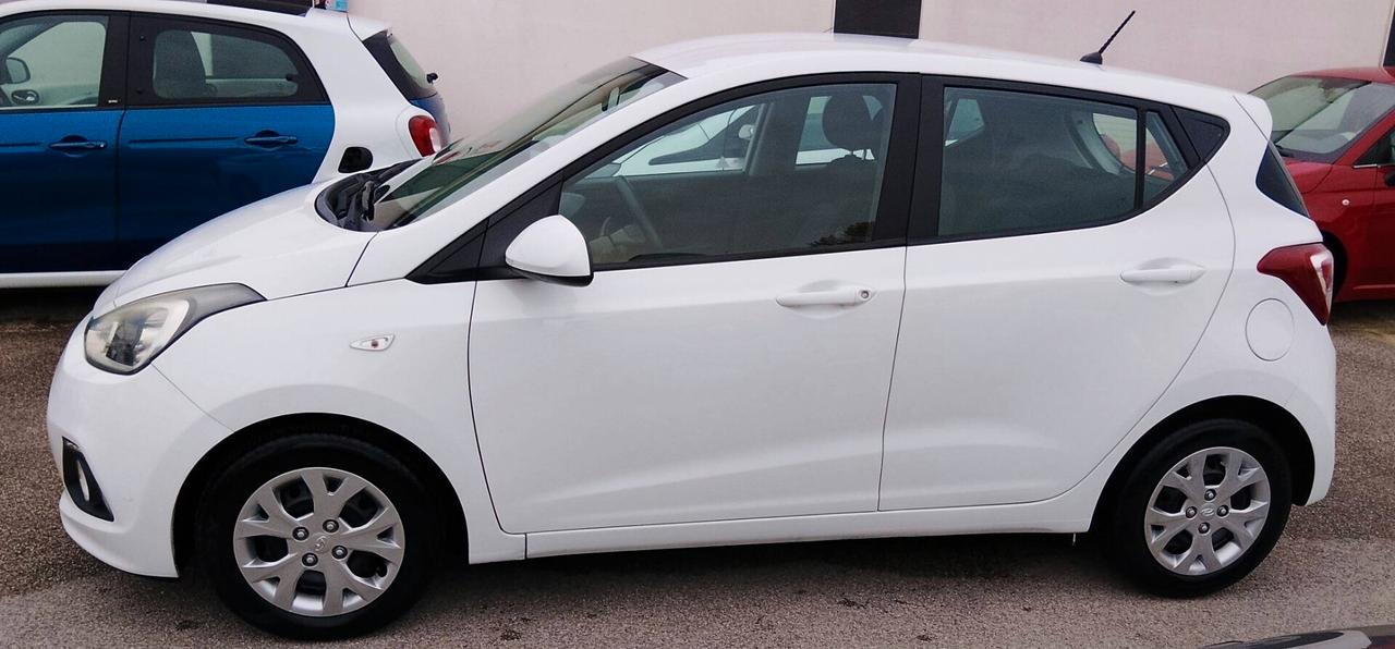 Hyundai i10 78 MILA KM.