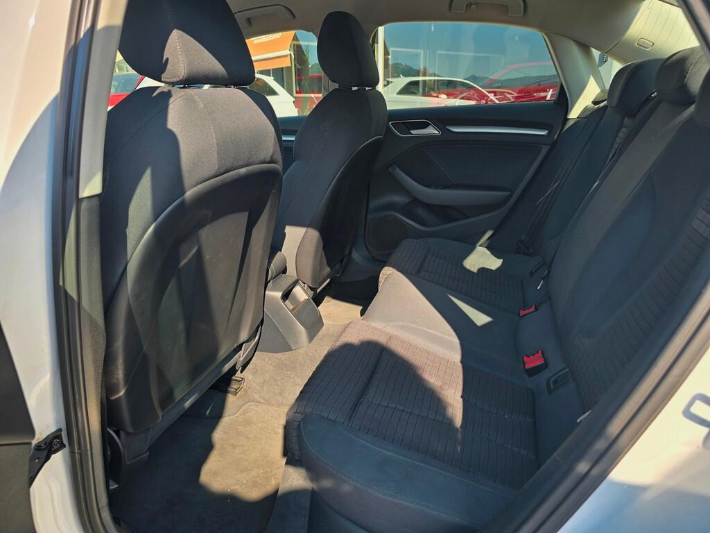 Audi A3 Sedan 1.6 TDI Ambition