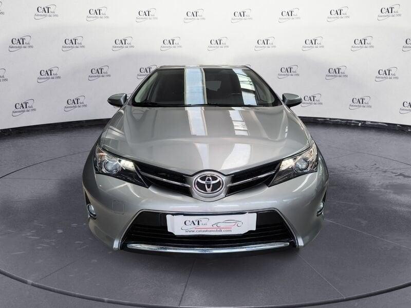 Toyota Auris 1.4 D-4D Lounge